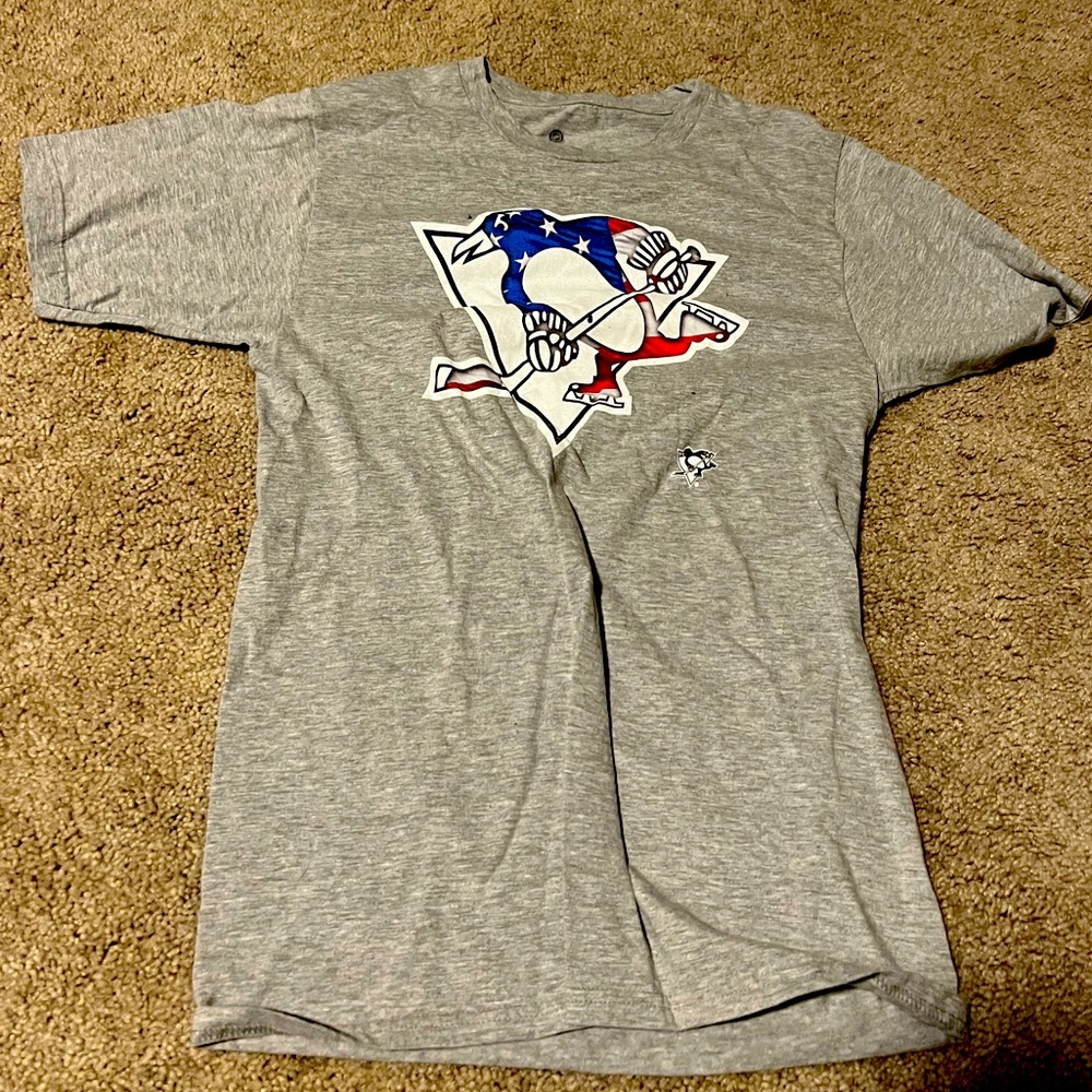 Pittsburgh Penguins USA Logo T-Shirt